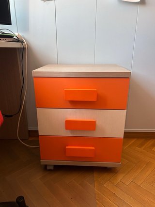 Dormitorio juvenil como nuevo