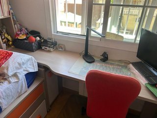 Dormitorio juvenil como nuevo