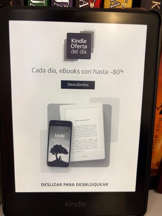 Kindle con diseño de librería