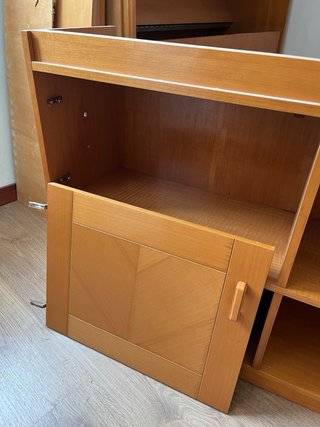 Mueble TV bajo madera
