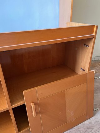 Mueble TV bajo madera