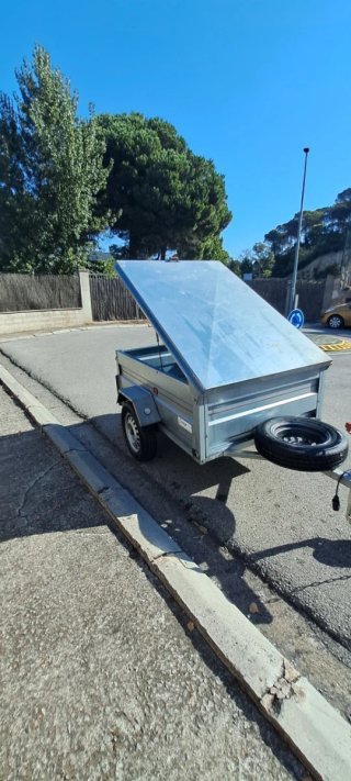 ​Remolque, 2015 de 750 kg fabricado en MAJE.