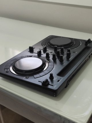 Controlador DJ Pioneer DDJ-WeGO4 Negro