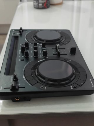Controlador DJ Pioneer DDJ-WeGO4 Negro