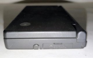 Nintendo DSi Negra + Funda (LEER)