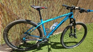 Bicicleta KTM Carbono MTB