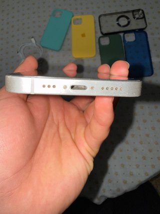iPhone 14 Blanco 128GB + Fundas