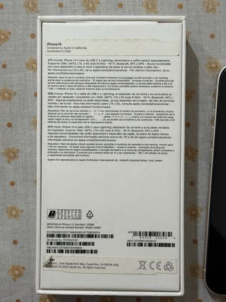 iPhone 14 Blanco 128GB + Fundas