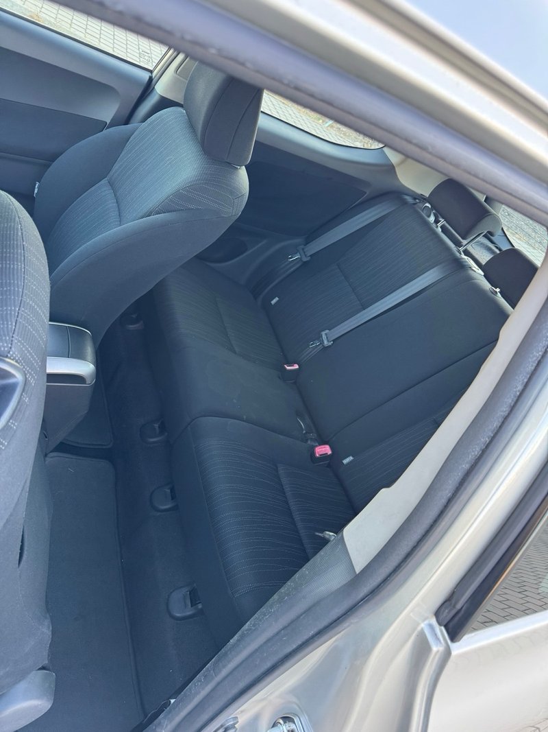 Toyota Auris 2007, foto 14