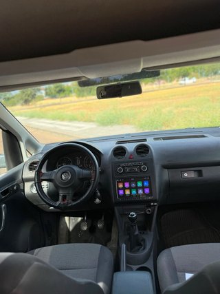 Volkswagen Caddy 2014