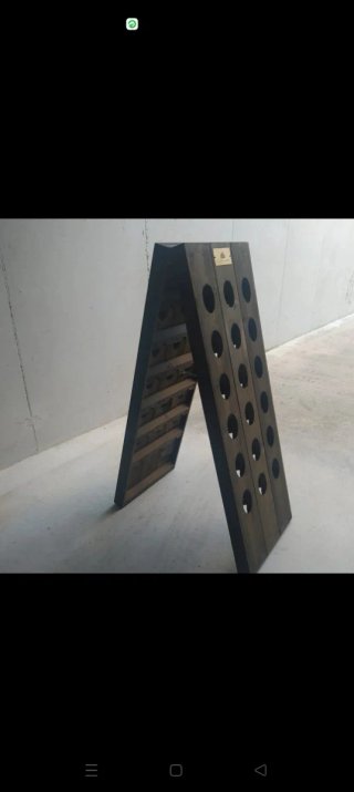 Portabottiglie in legno di abete