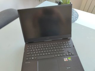HP OMEN Portátil Gaming 144Hz RTX