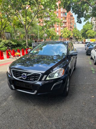 VOLVO XC60 R DESIGN 4X4 TECHO PANORÁMICO