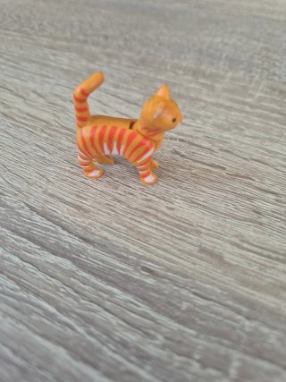Gato naranja Playmobil pequeño