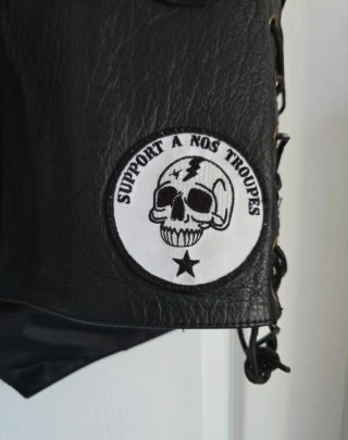Chaleco de cuero XL con parches