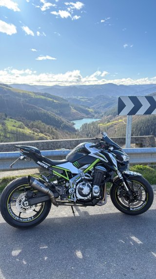 Kawasaki Z900  A2 2019 Negra/Verde