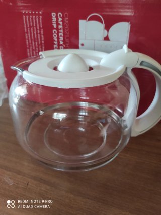 Cafetera Eléctrica Blanca