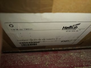 Caja de bisagras para cocina