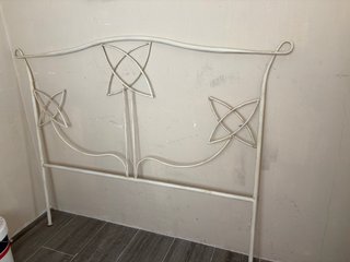 Regalo en Las Palmas  . Cabecero cama 150 cm metal