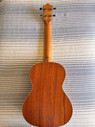 Ukelele Lanikai LU21-C Concierto + funda + correa