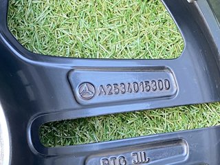 Llantas Originales Mercedes AMG - 19" Impolutas