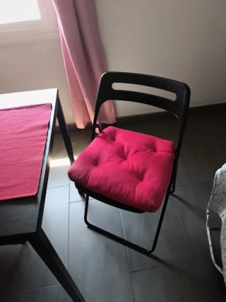 Mesa y 4 Sillas IKEA