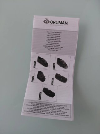 Zapato ortopédico negro ajustable
