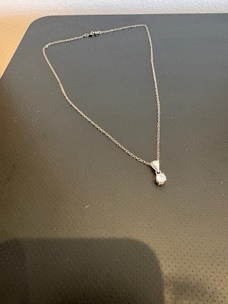 Collar con diamante plata