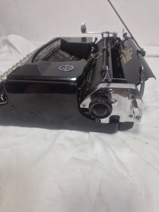 Máquina de escribir Erika vintage