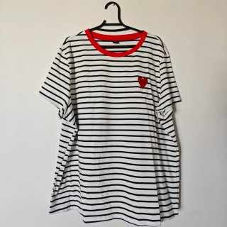 Camiseta SheIn Rayas Corazón Rojo Talla 4XL