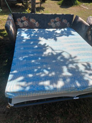 Sofá Cama Tapizado 1.50 Ancho