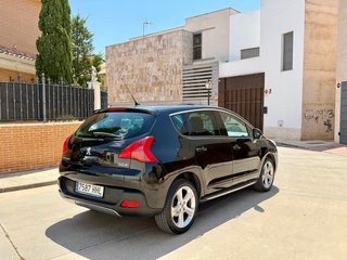 Peugeot 3008 2012