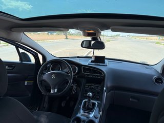 Peugeot 3008 2012