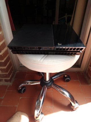 PS4 FAT 500GB + mando + HDMI – Revisada.