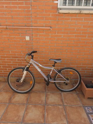 Bicicleta niña 8-12 años