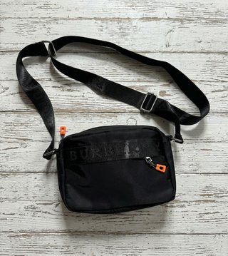 Bandolera Burberry Negra Paddy