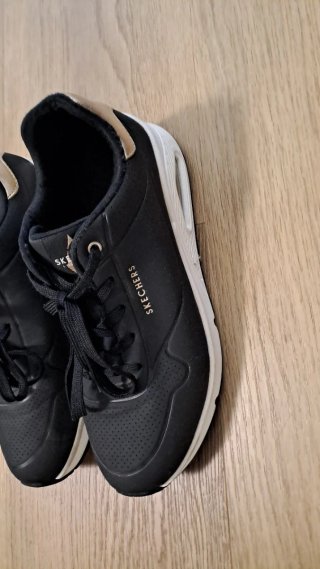 Scarpe Skechers nere e oro