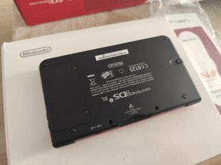 Nintendo DSi XL Edición 25 Aniversario Mario