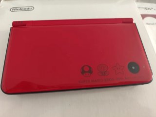 Nintendo DSi XL Edición 25 Aniversario Mario