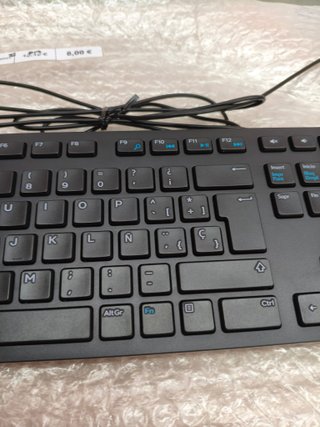Tastiera con cavo USB Amazon Basics, spagnolo, nero opaco