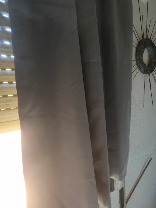 Cortinas Opacas térmicas Gris 140x175 riel o barra