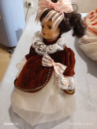 Muñeca porcelana coleccion