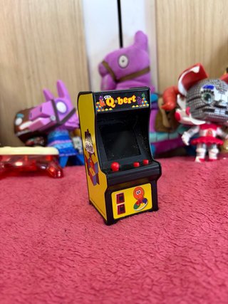 Mini Arcade Qbert retro