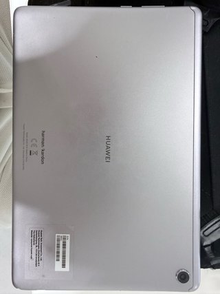 Huawei MediaPad T3 10 – 16 GB – Buen estado + fund