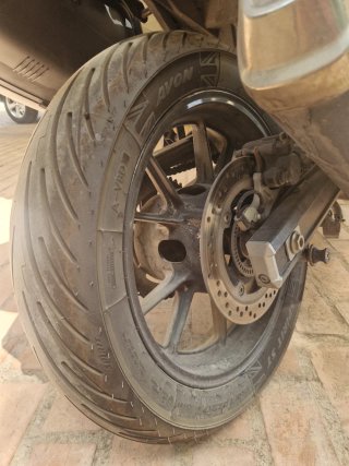 Moto Suzuki V-Strom 650