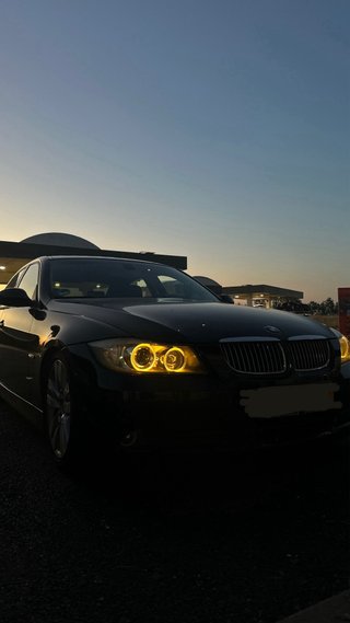 BMW Serie 3 2008 325i e90 🔵⚪️