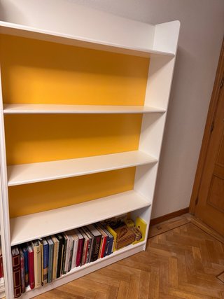Librería juvenil VTV blanca lacada