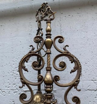 Applique italiana con medaglione in porcellana