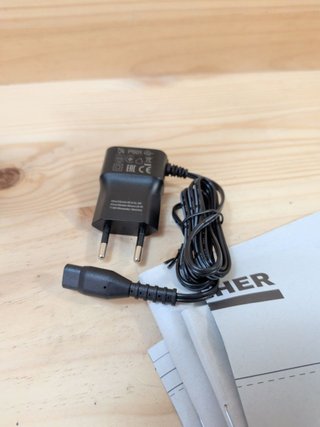 Limpiacristales Kärcher WV 2 Black Edition