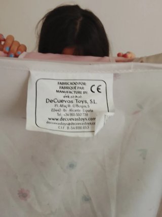 Cuna de muñecos rosa